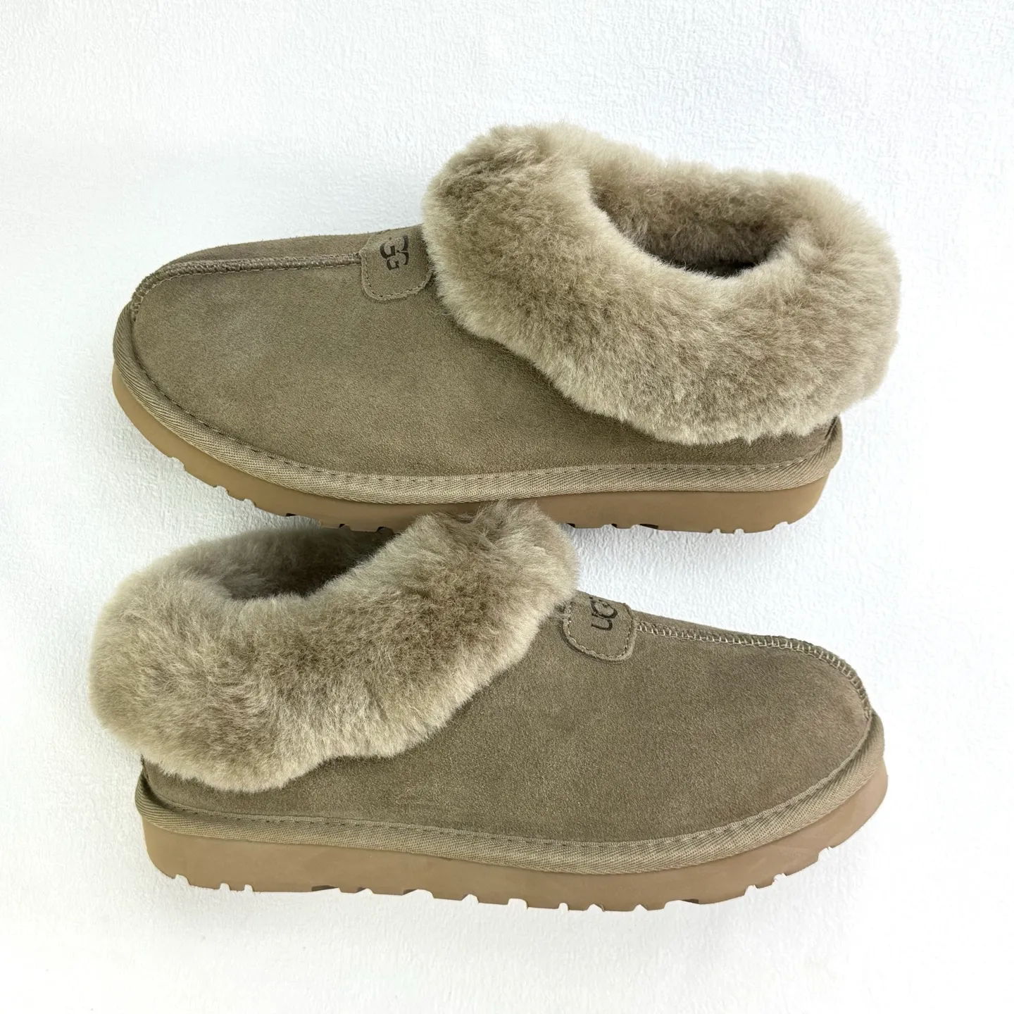 Self-pickup 💰400 UGG Tatzite glutinous pumps, easy to put on and take off, model 4810, casual slip-on fur shoes, short boots, color: maroon, reindeer, antelope brown, black, gray 𝚜𝚒𝚣𝚎: 𝟯𝟱-𝟰𝟬